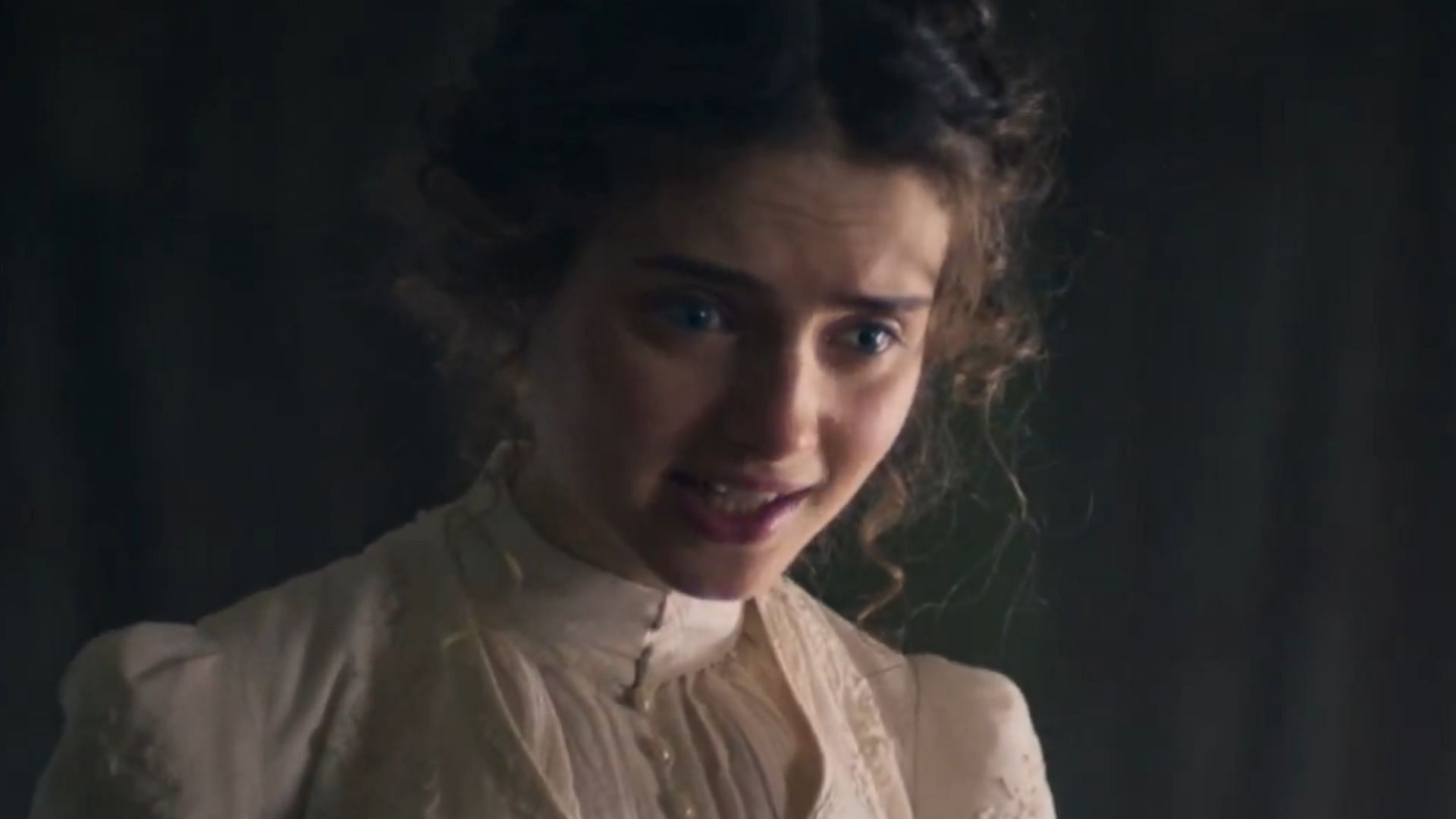 An image of Clara Anderson as seen in Sherlock & Daughter season 1 episode 3 (Image via X/@The CW)